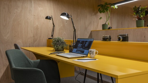There is a new coworking space in Setúbal with capability for more than 120 jobs